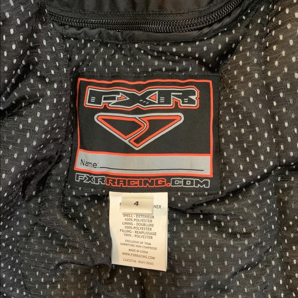 Riding jacket and gloves - Picture 4 of 6